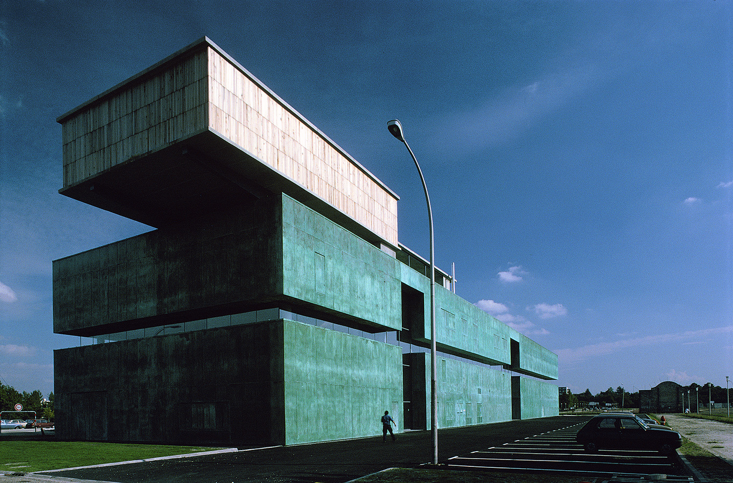 法国波尔多第三大学艺术之家 Fuksas